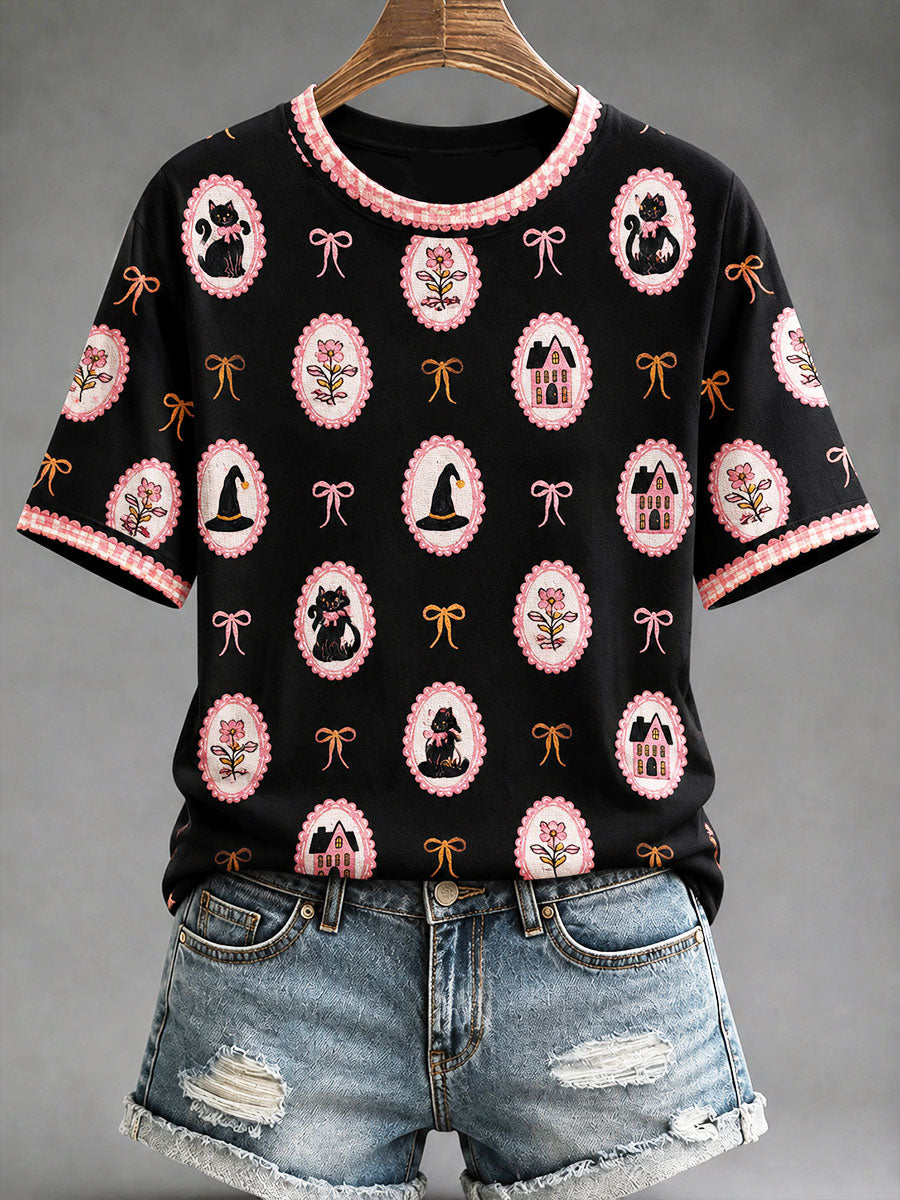 Coquette Halloween Pastel Black Cat T-Shirt Pink Cameo Frame Spooky Cats Clothing Gift Ideas