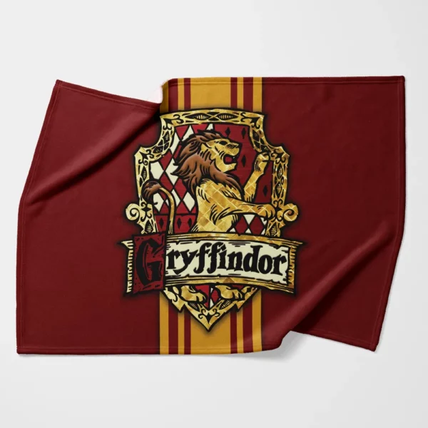 Gryffindor Harry Potter Hogwarts Fleece Blanket 1.webp